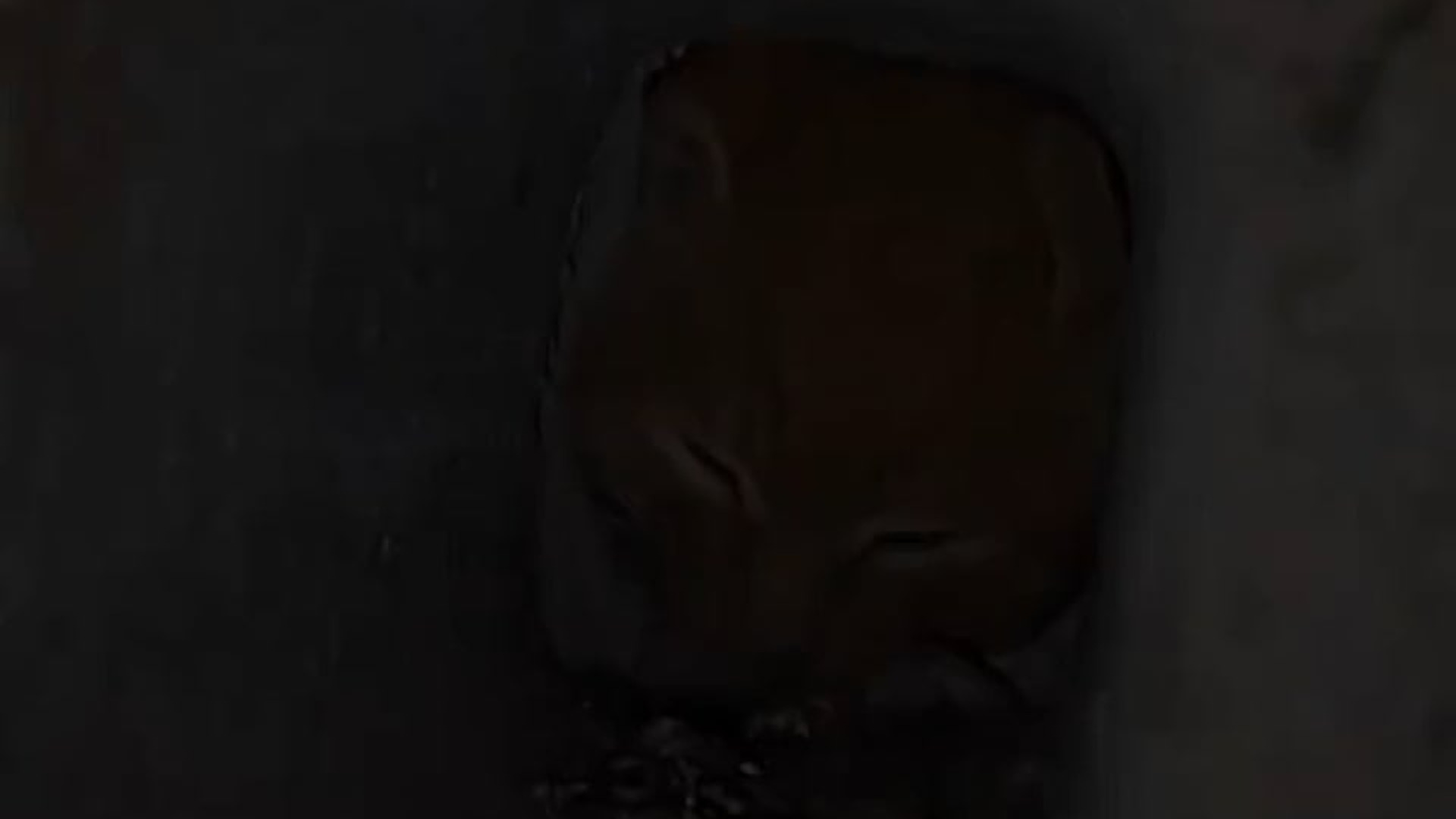 Full Video : N1707147_this kitten was trapped and cold, but these people arrived and saved him. �❤️ #seresdeluz #emociona
